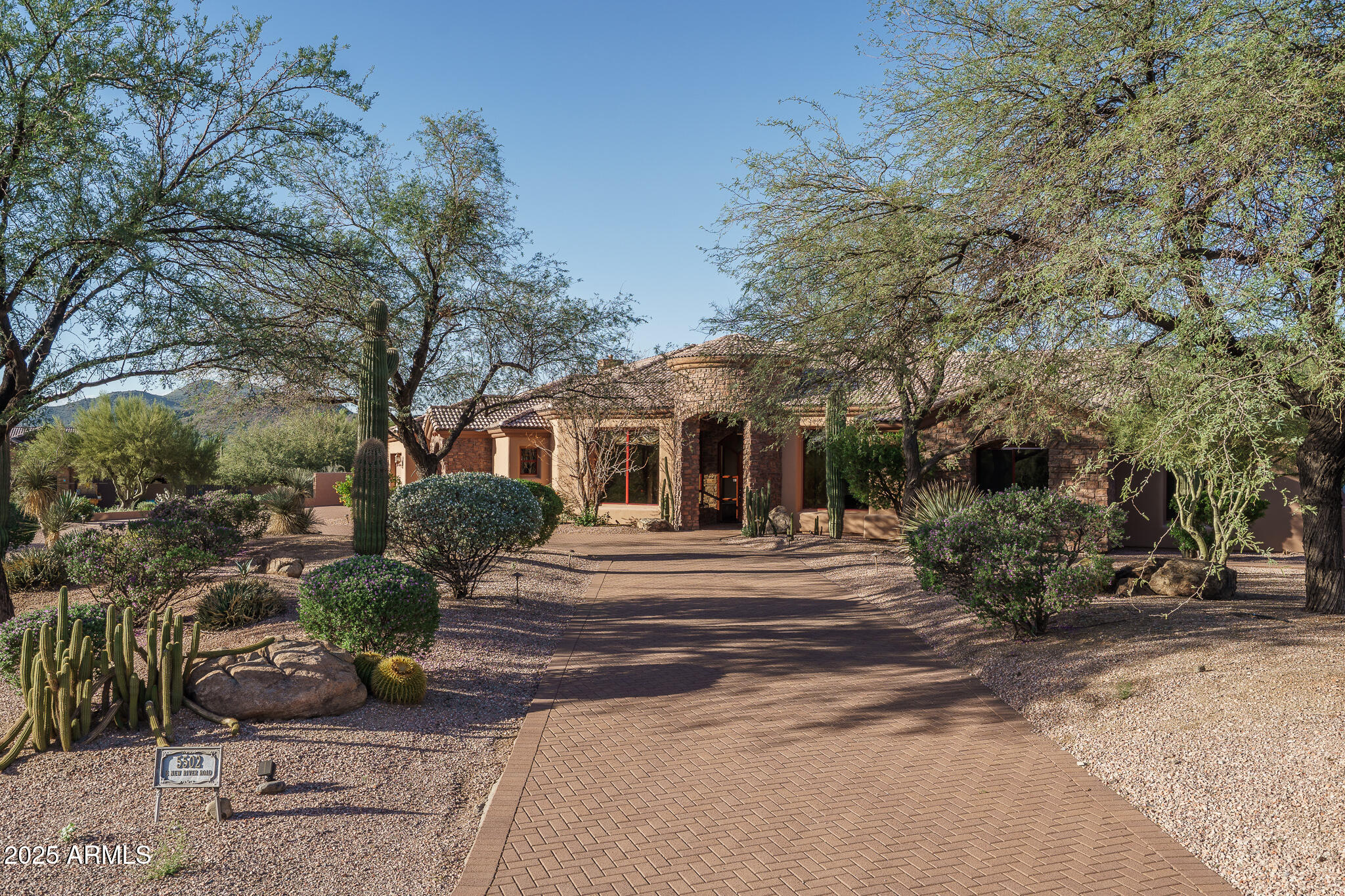 5502 E NEW RIVER Road, Cave Creek