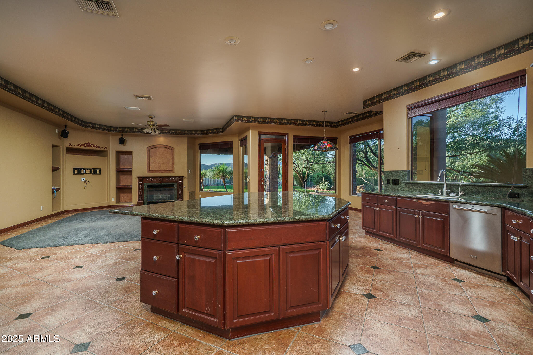 5502 E NEW RIVER Road, Cave Creek