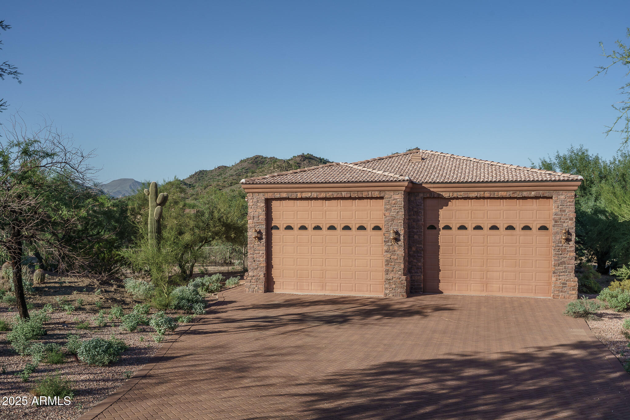 5502 E NEW RIVER Road, Cave Creek