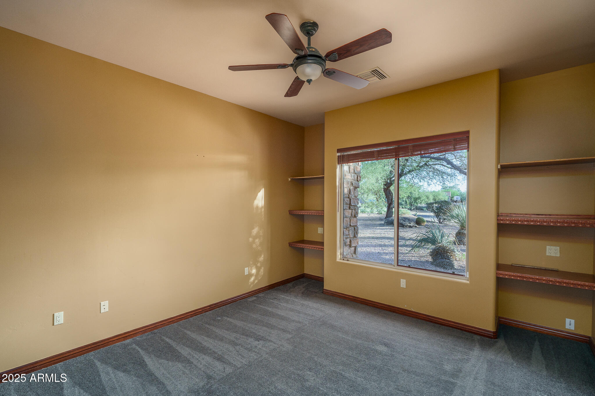 5502 E NEW RIVER Road, Cave Creek
