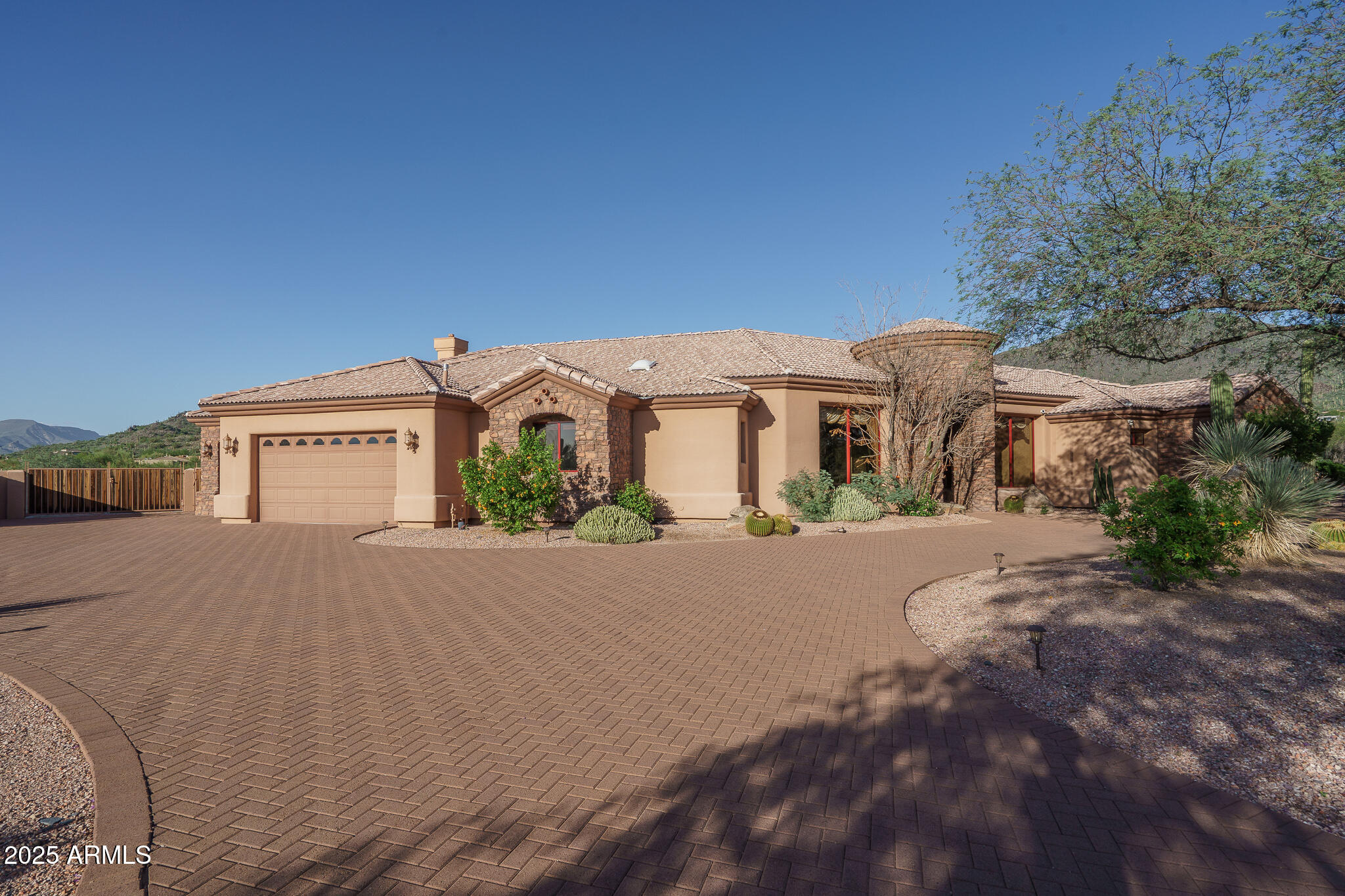 5502 E NEW RIVER Road, Cave Creek