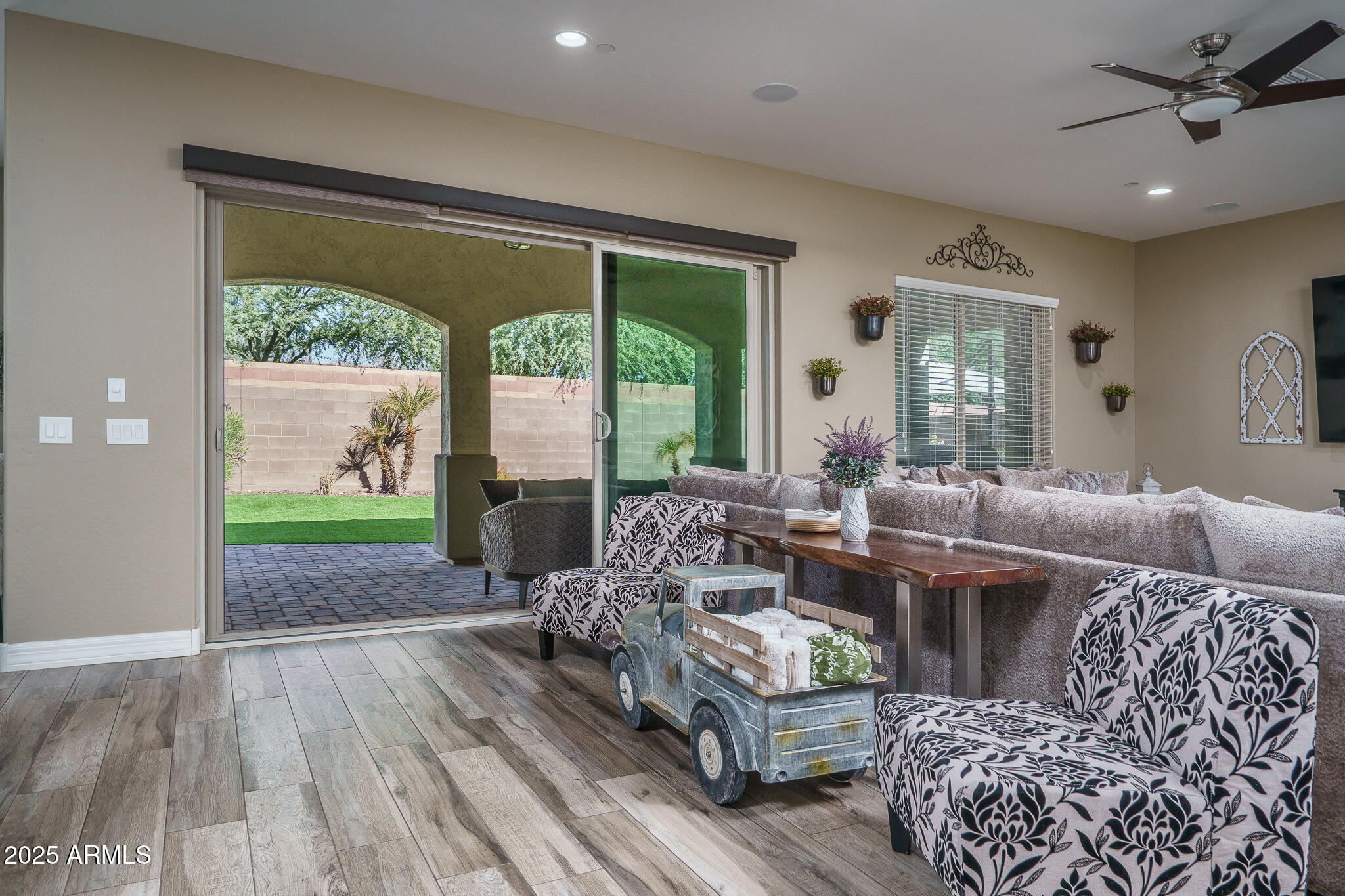 9802 W ROWEL Road, Peoria