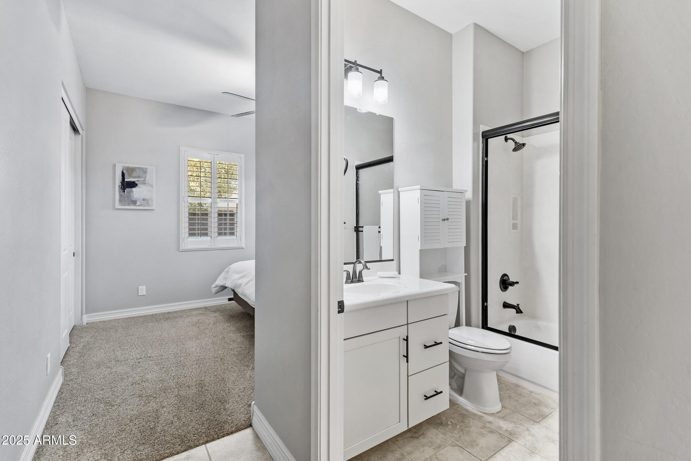 20947 W MARIPOSA Street