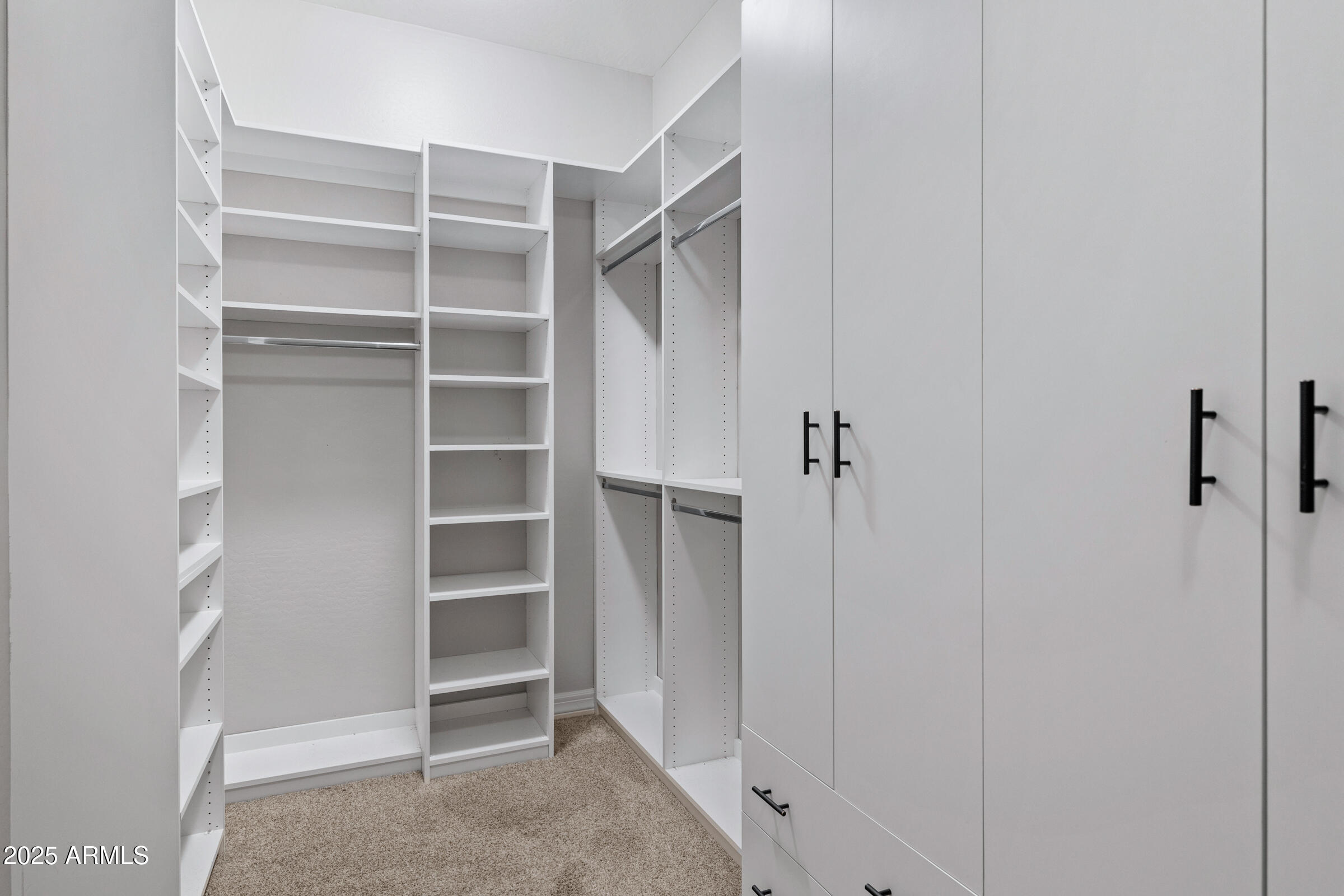 20947 W MARIPOSA Street