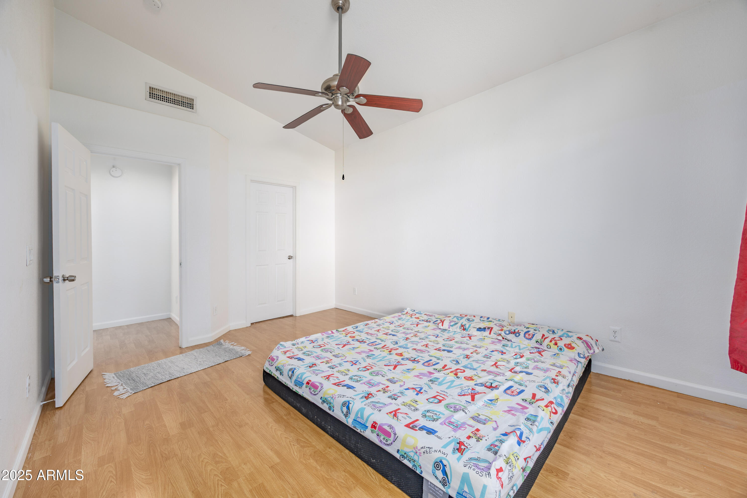 3408 E ROCKWOOD Drive