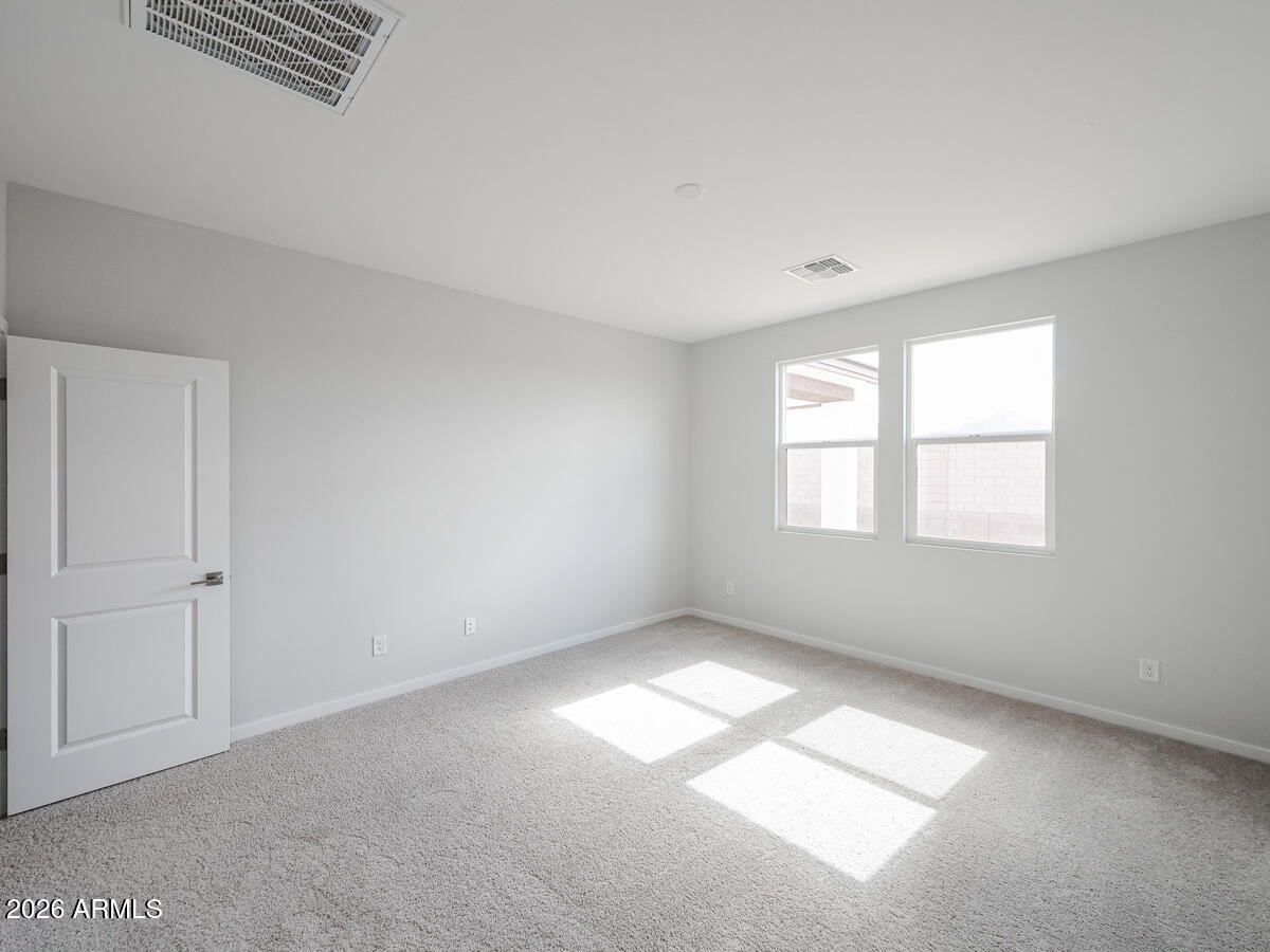 23059 W POTTER Drive