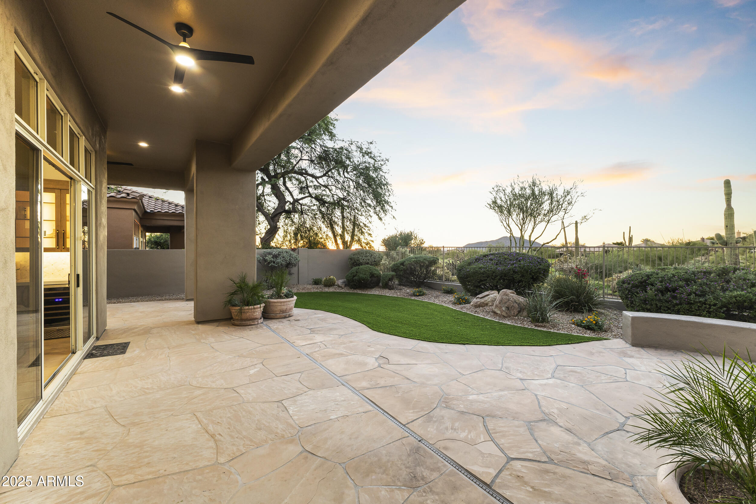 9546 E CAVALRY Drive