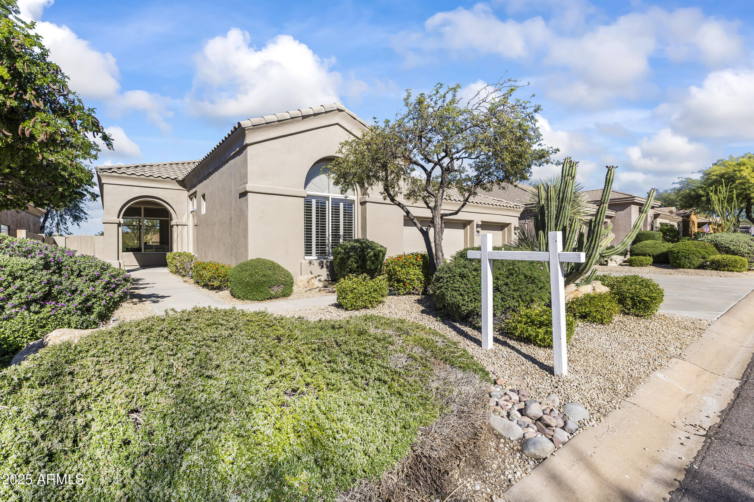 9546 E CAVALRY Drive