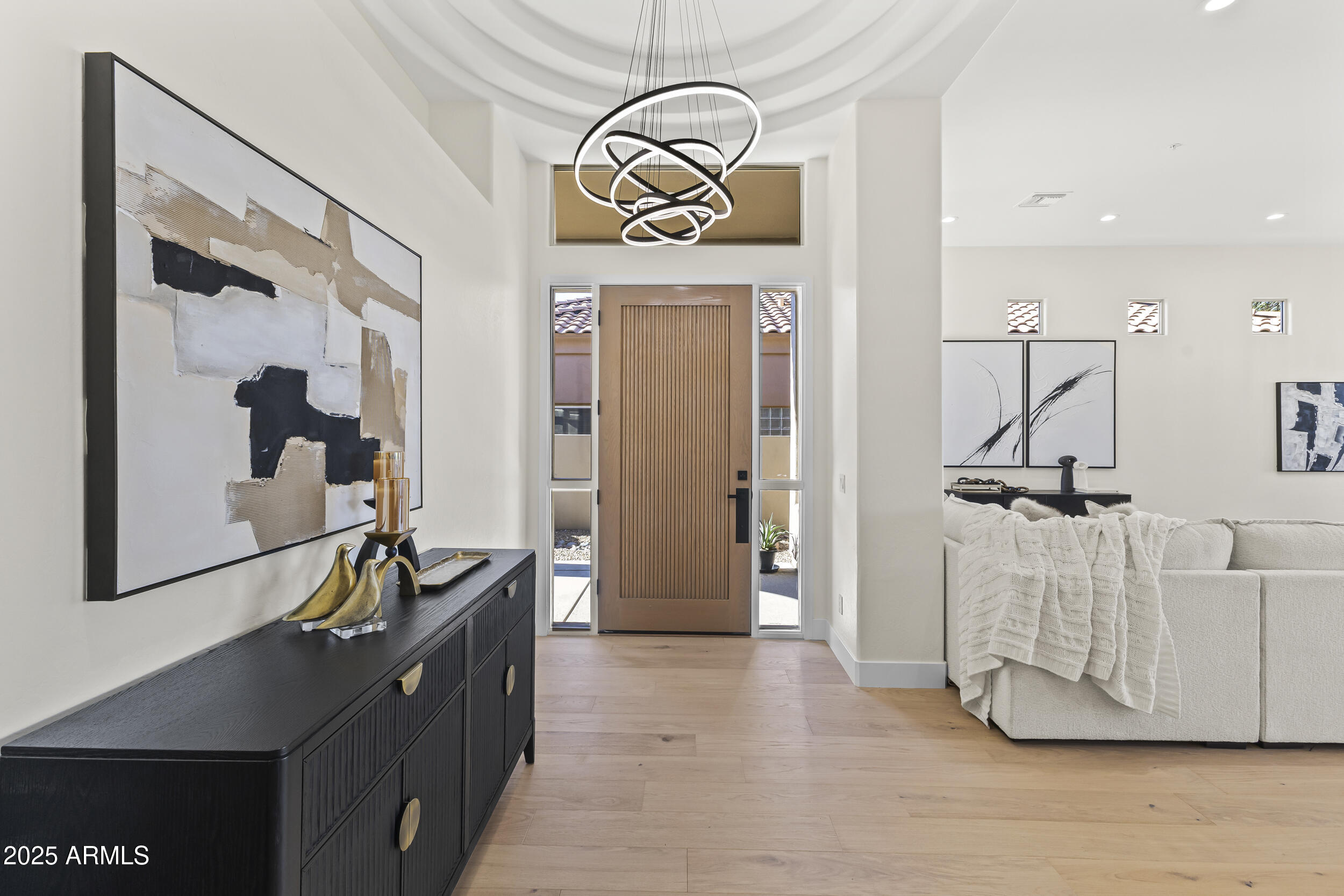 9546 E CAVALRY Drive