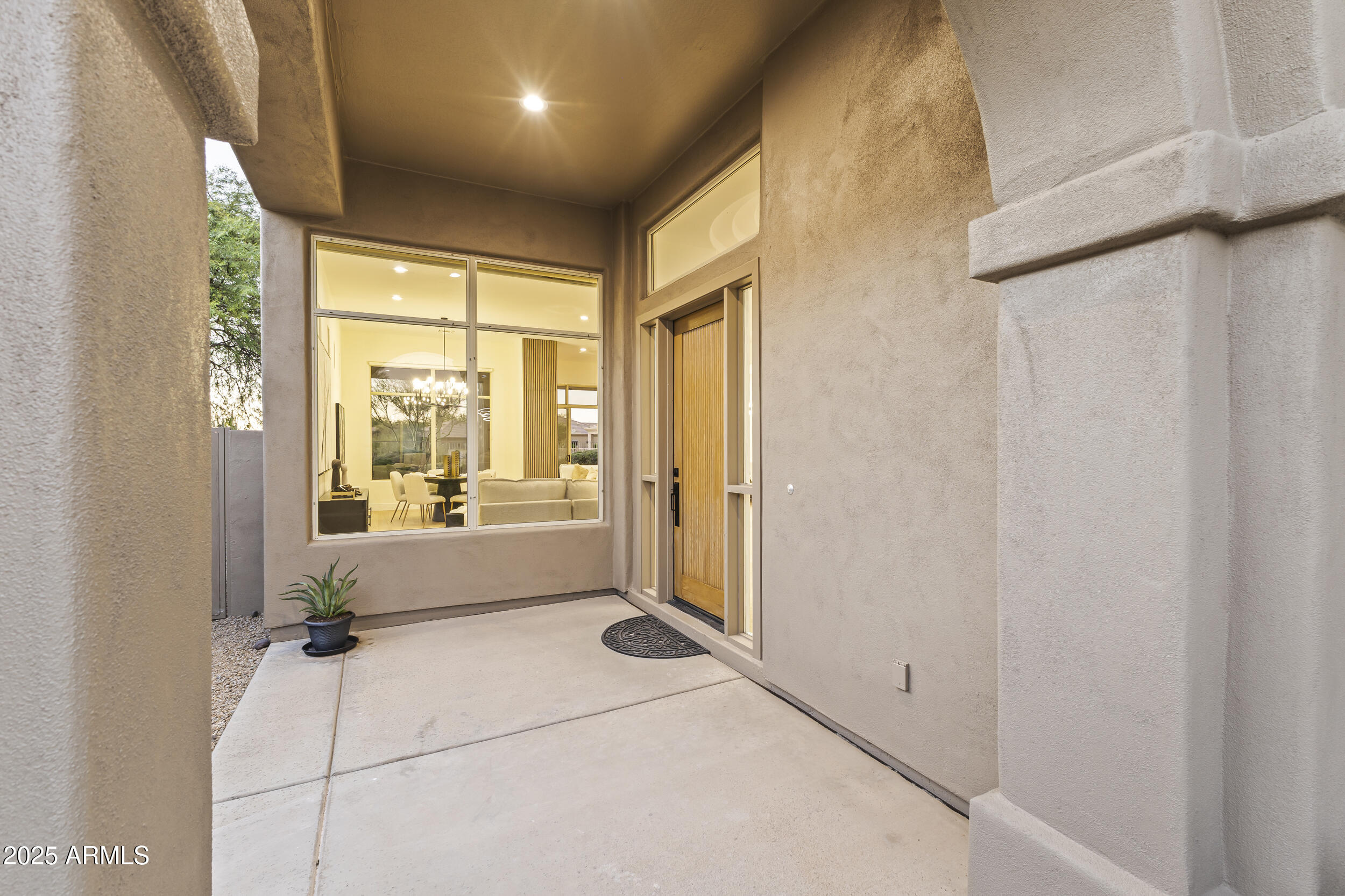 9546 E CAVALRY Drive