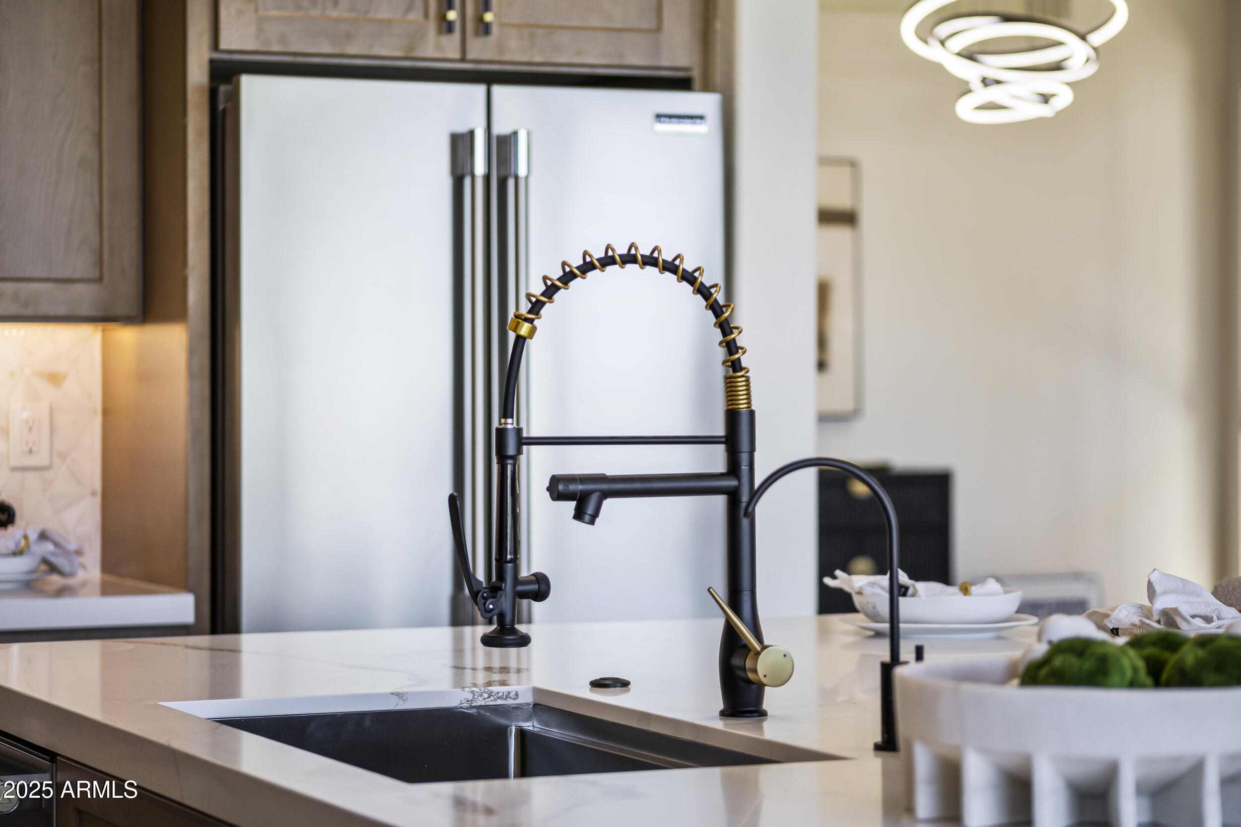 9546 E CAVALRY Drive