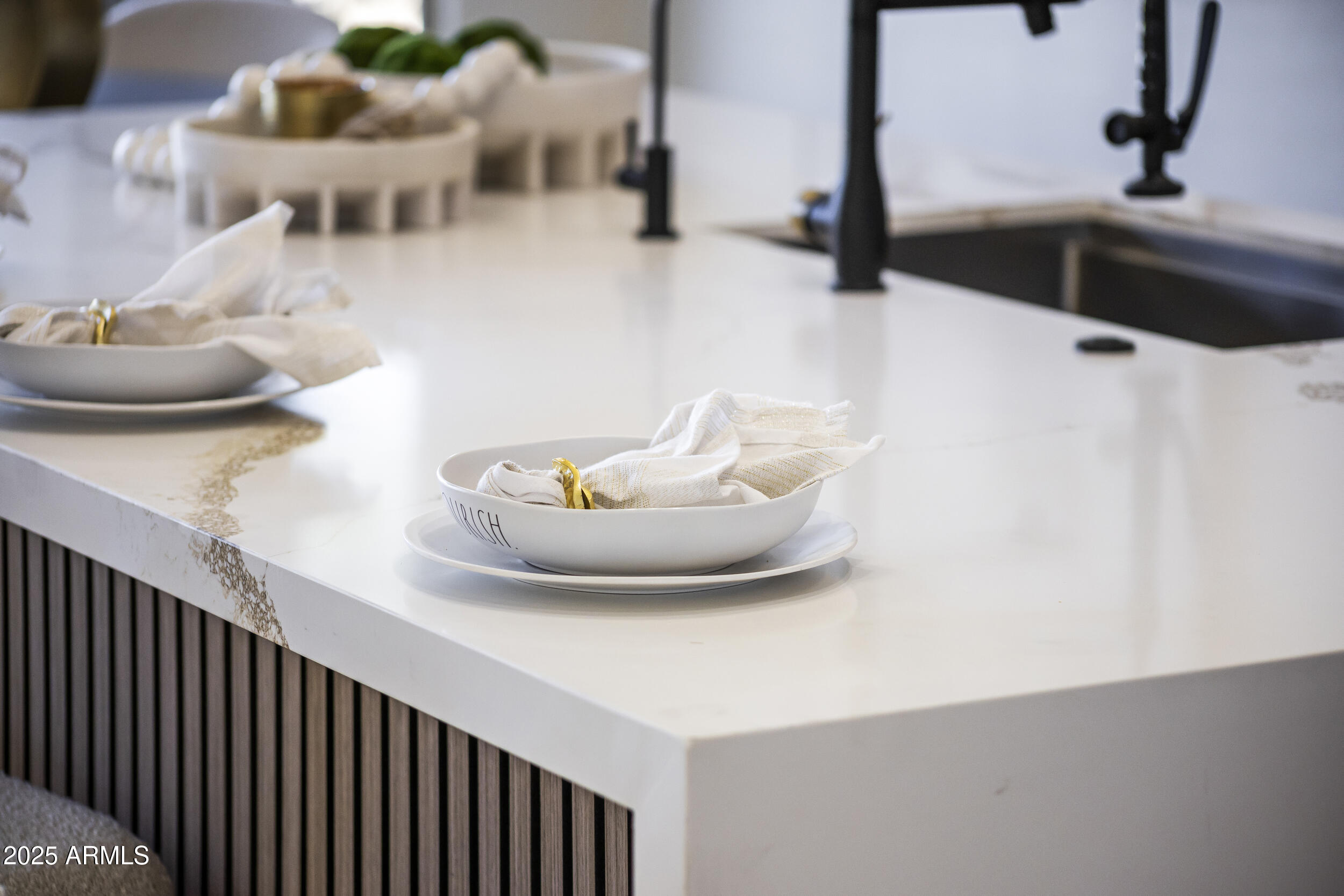 9546 E CAVALRY Drive