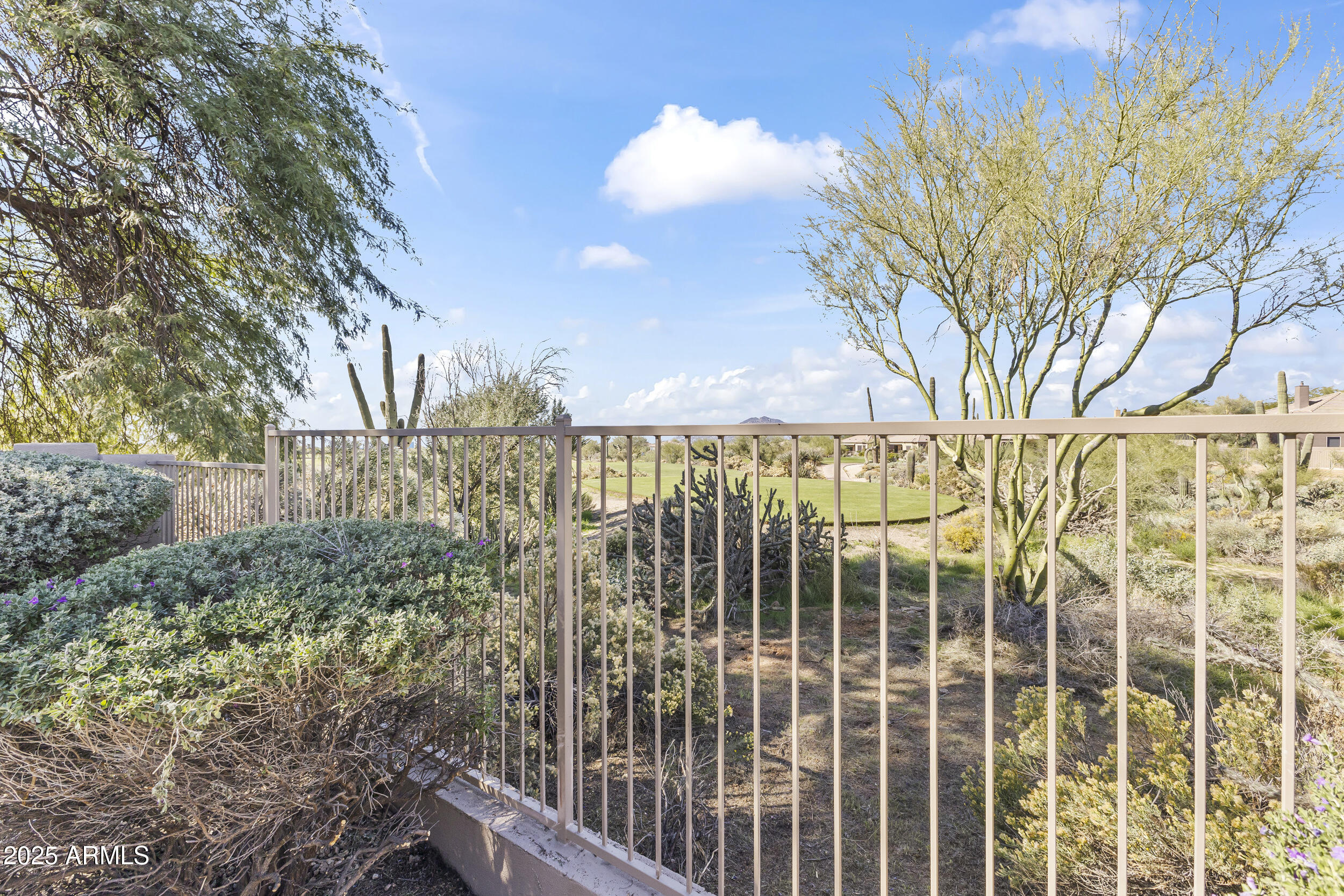 9546 E CAVALRY Drive