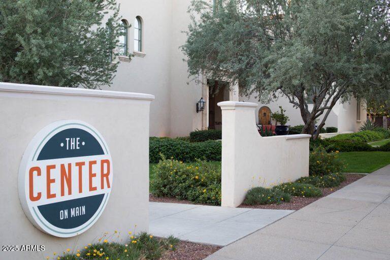 20275 W Exeter Boulevard