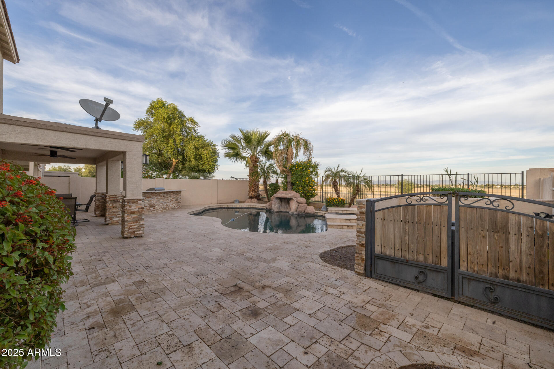 28305 N DESERT NATIVE Street