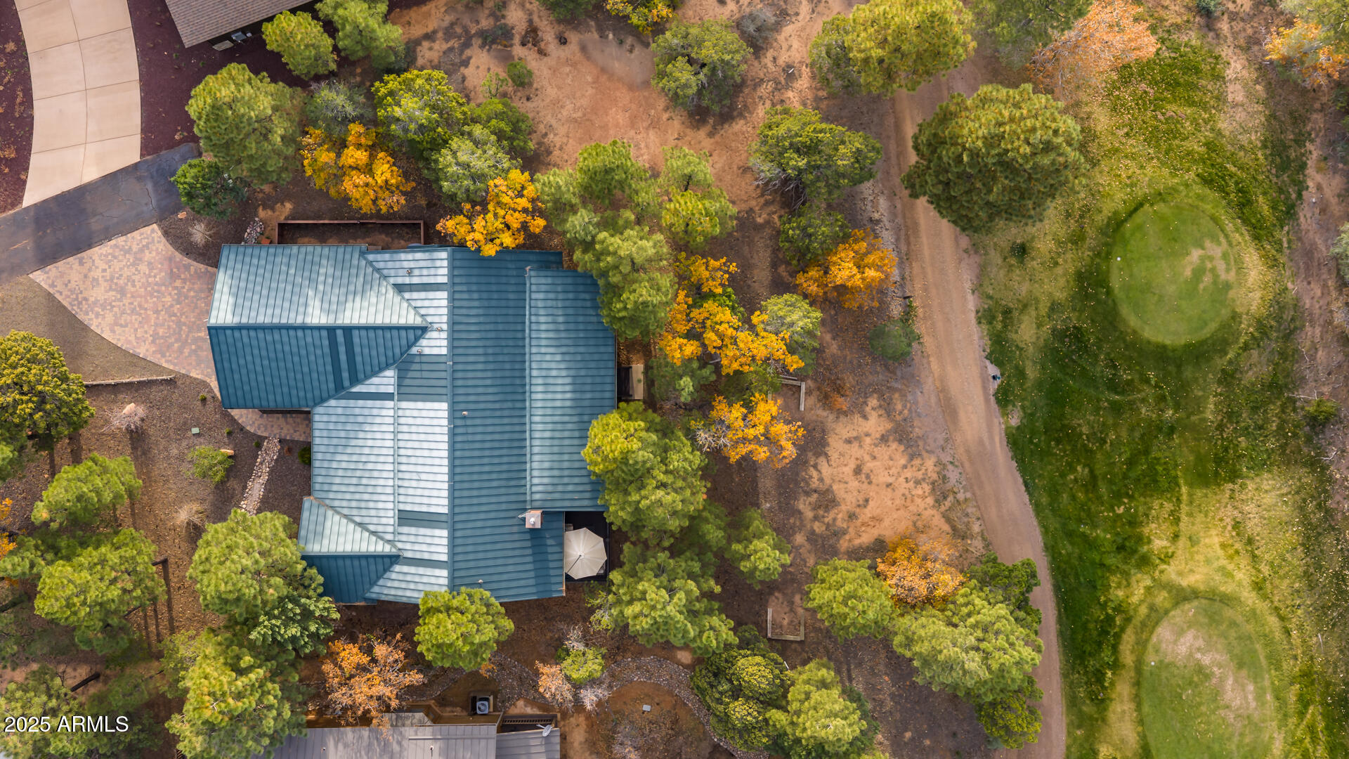 4240 W SUGAR PINE Loop