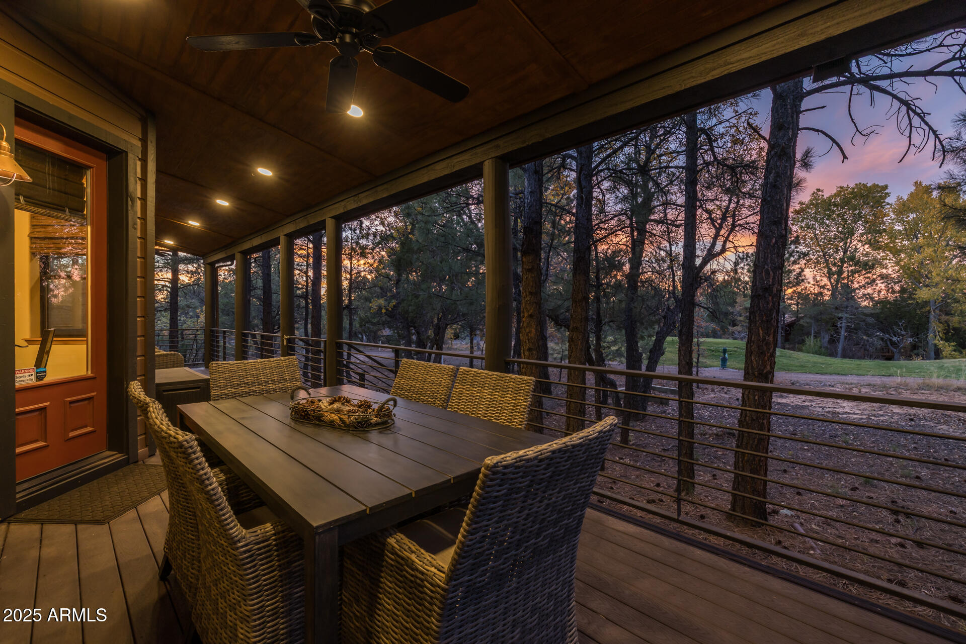 4240 W SUGAR PINE Loop