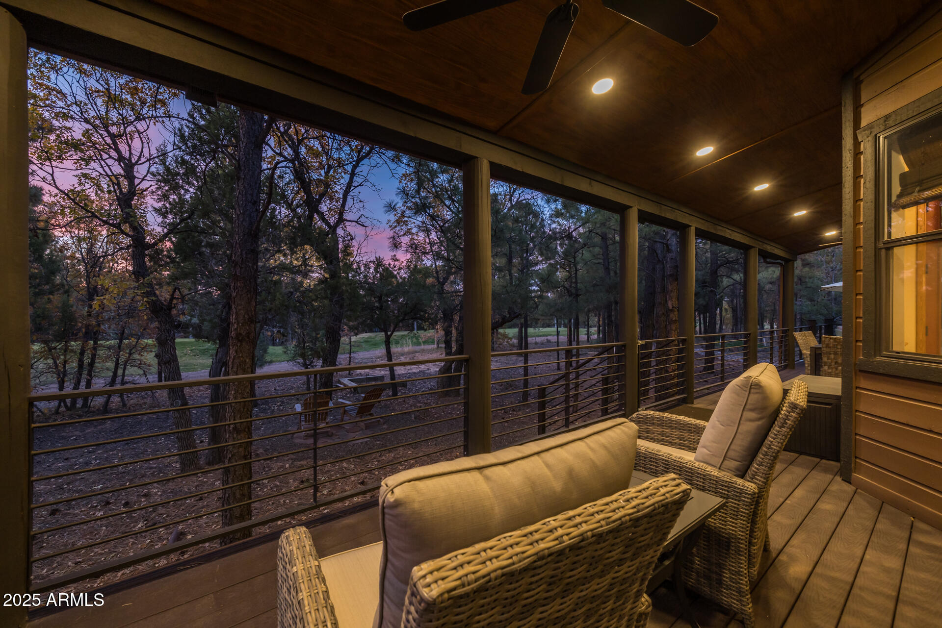 4240 W SUGAR PINE Loop