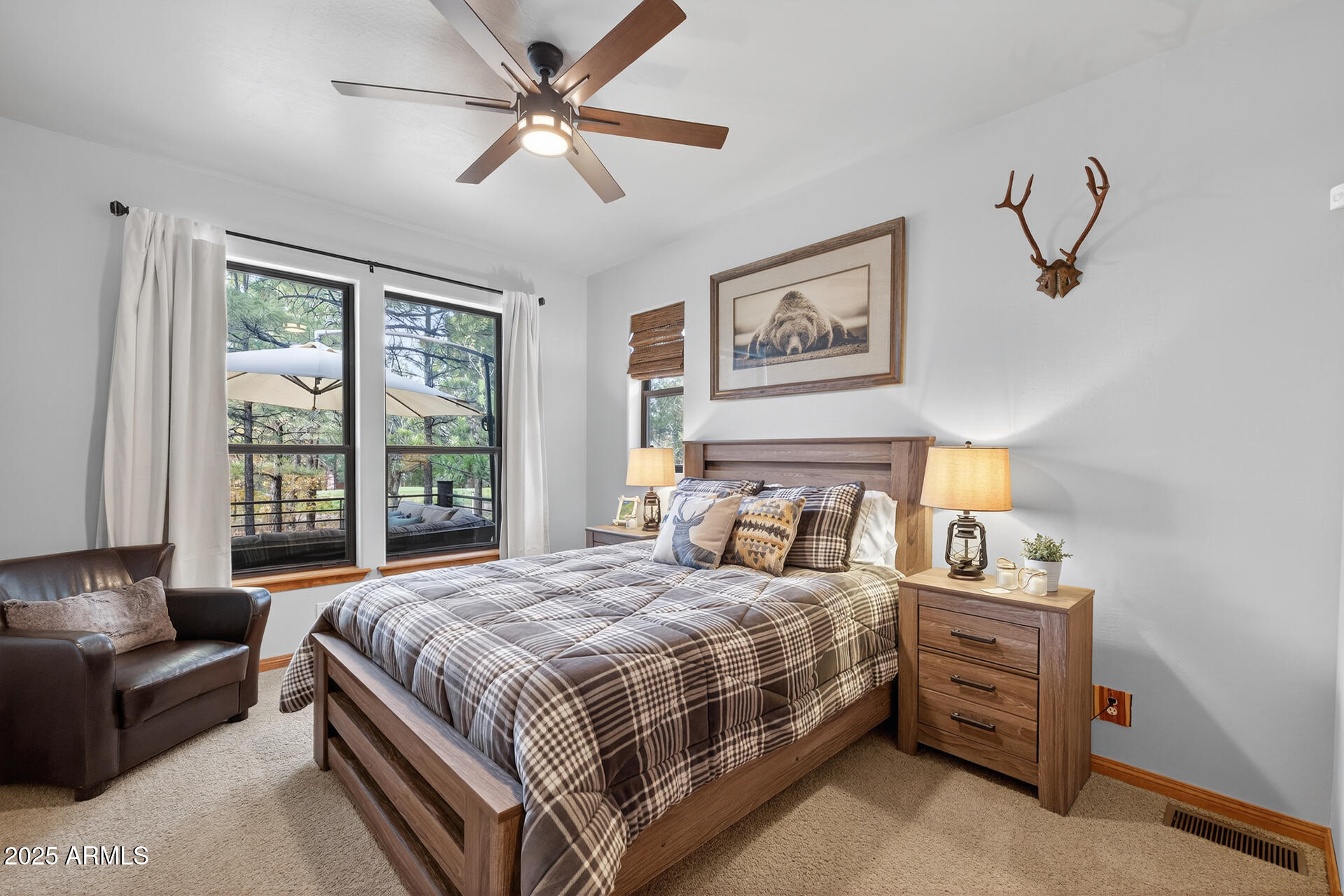 4240 W SUGAR PINE Loop