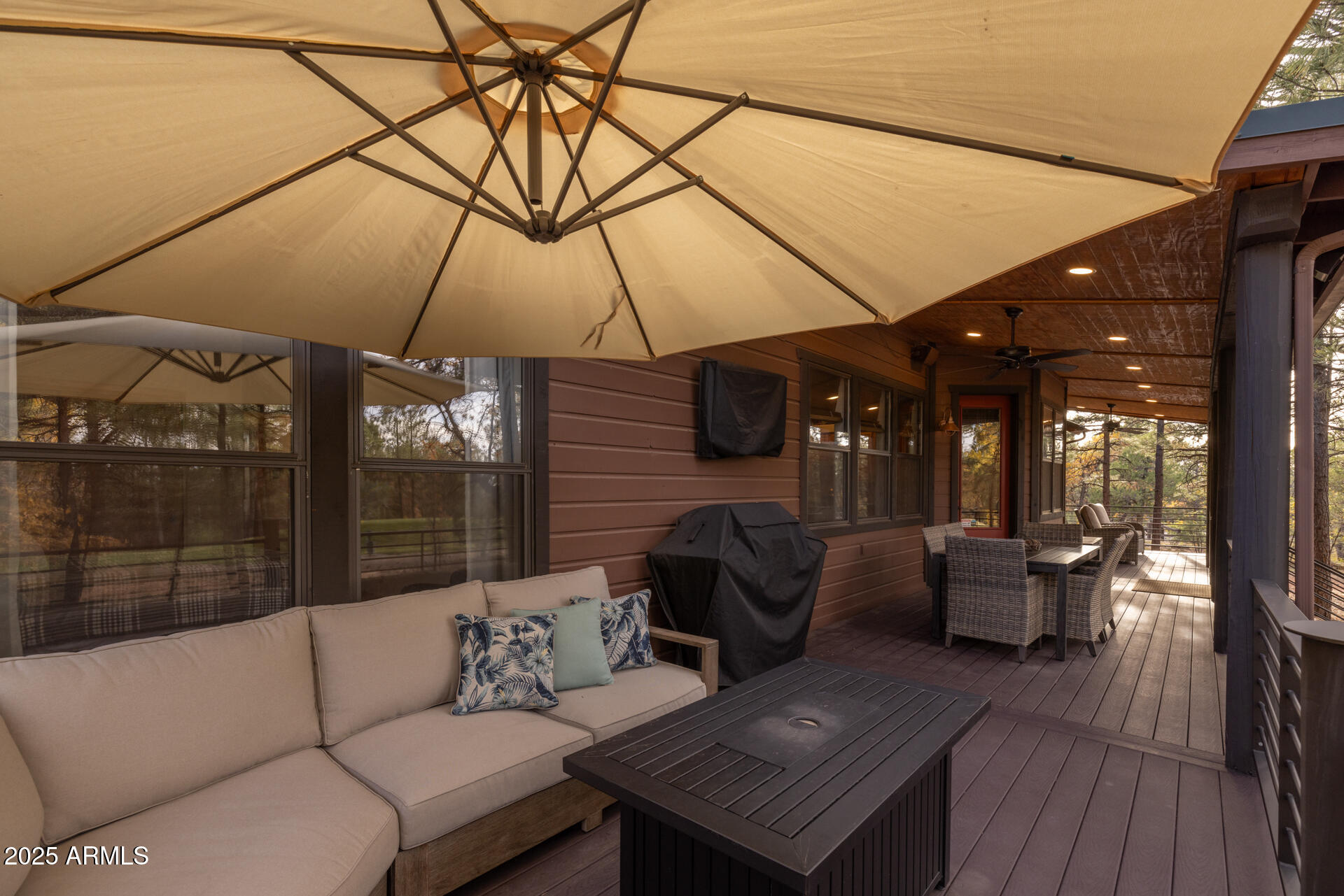 4240 W SUGAR PINE Loop