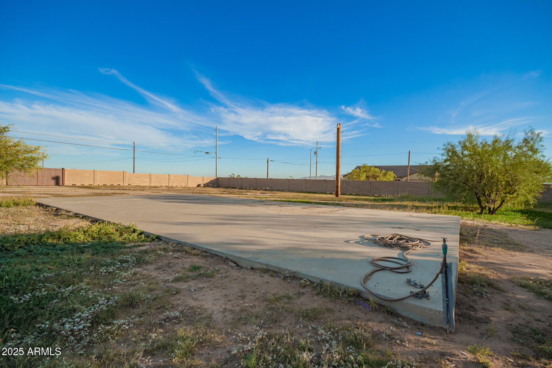 23911 W MCARTHUR Road