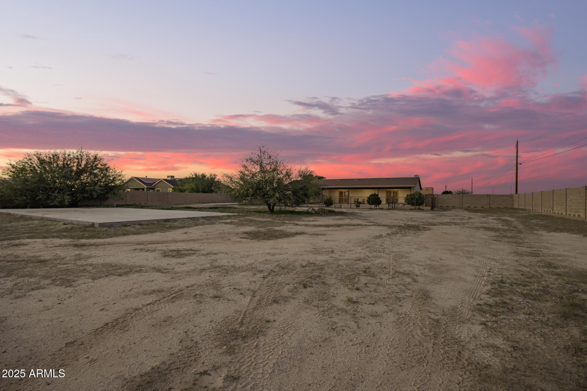 23911 W MCARTHUR Road