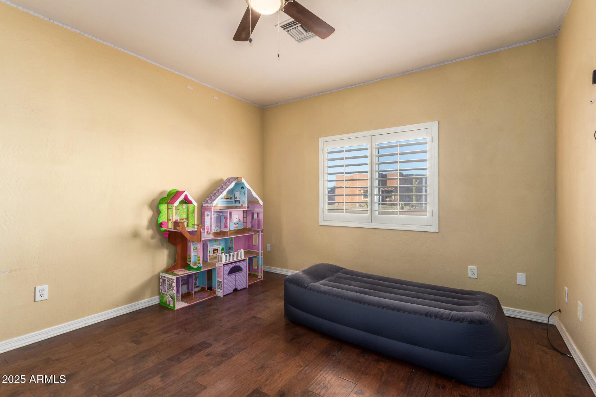 23911 W MCARTHUR Road