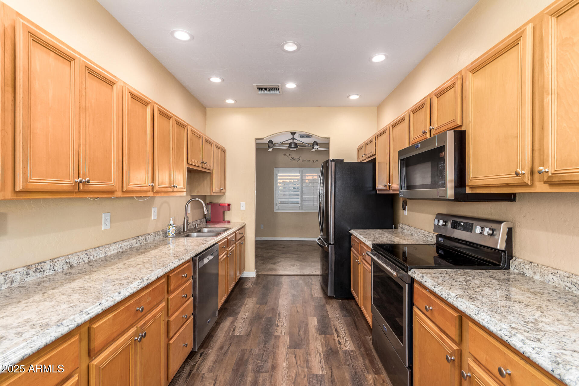 23911 W MCARTHUR Road