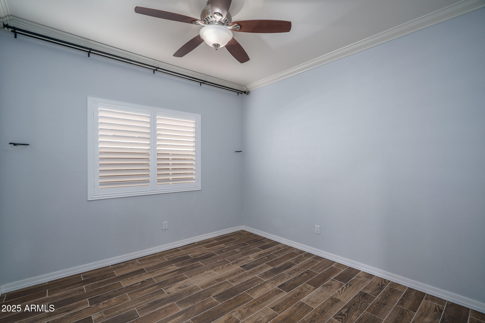 6820 S ROOSEVELT Street