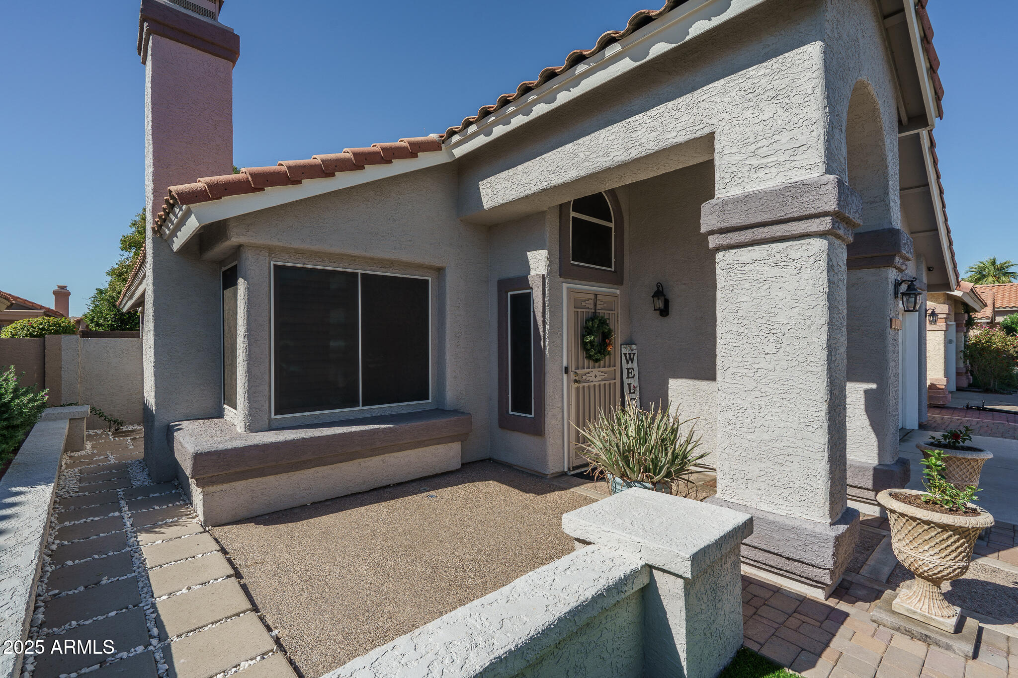 6820 S ROOSEVELT Street