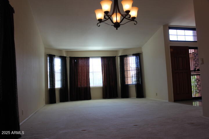 5002 E KAREN Drive