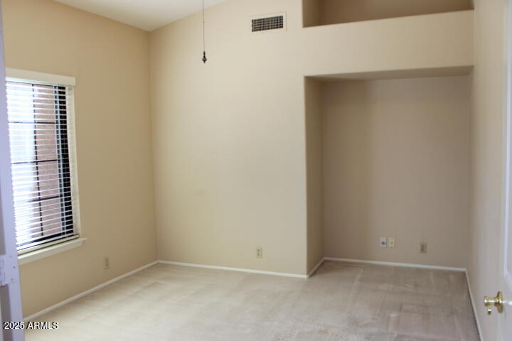5002 E KAREN Drive