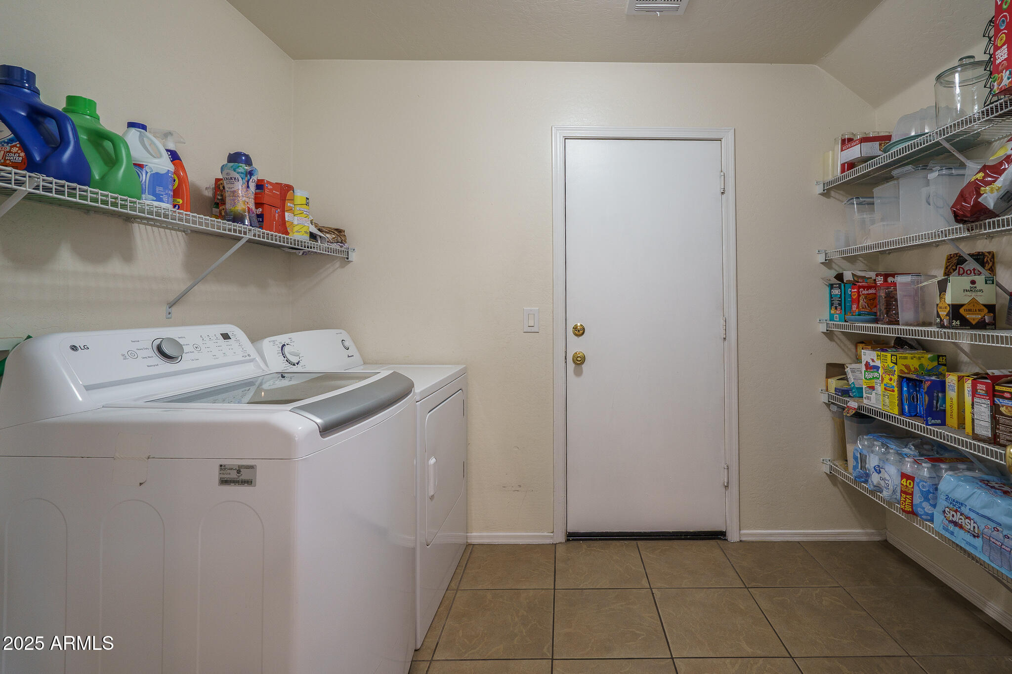 11830 W FOOTHILL Drive