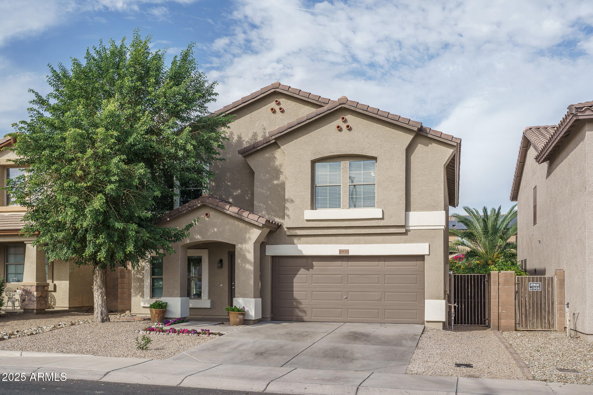 11830 W FOOTHILL Drive