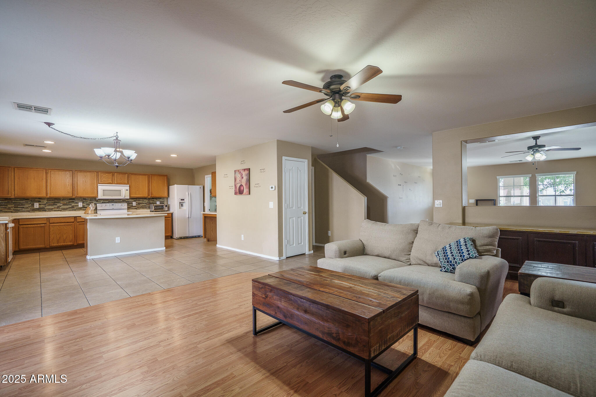 11830 W FOOTHILL Drive