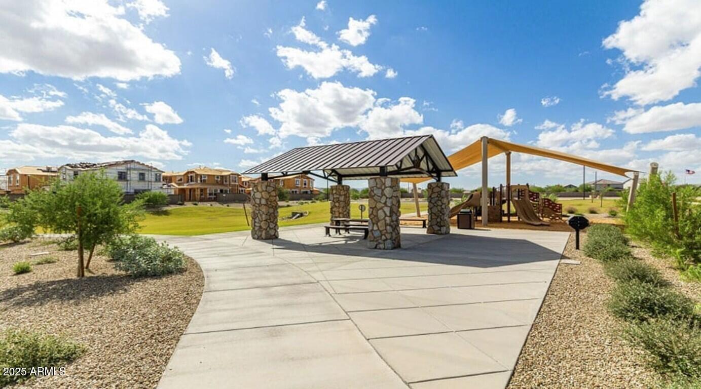 14313 W SAND HILLS Road