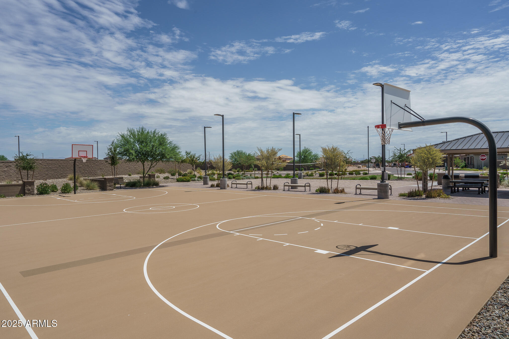 16118 W SAND HILLS Road