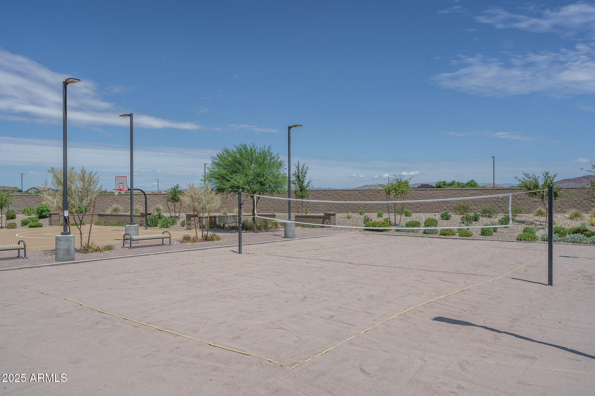 16118 W SAND HILLS Road