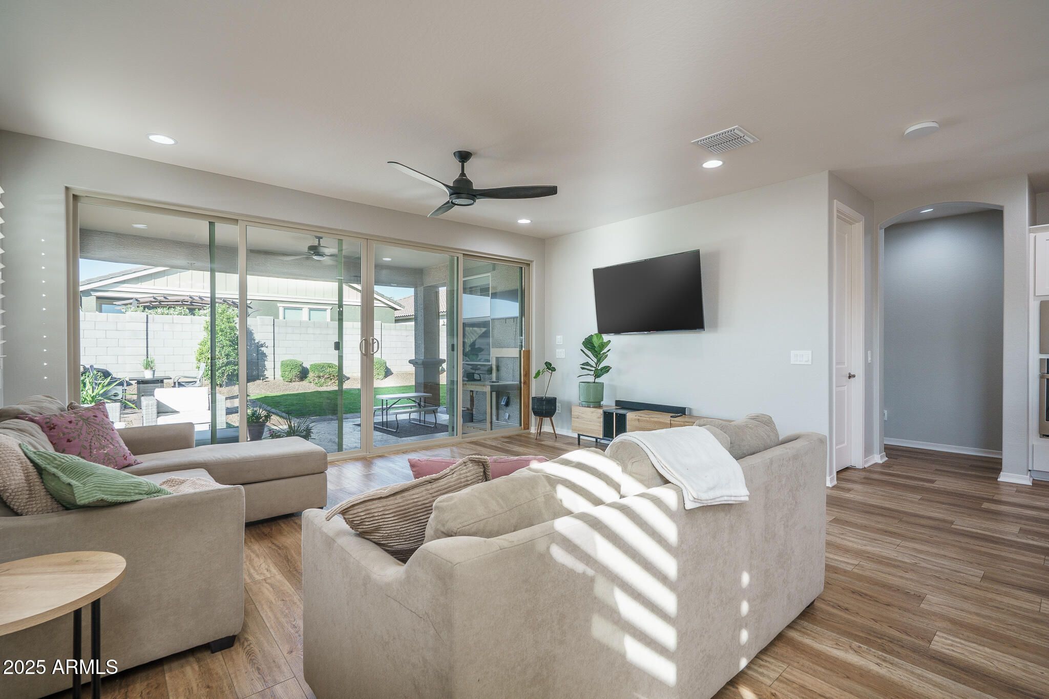 16118 W SAND HILLS Road