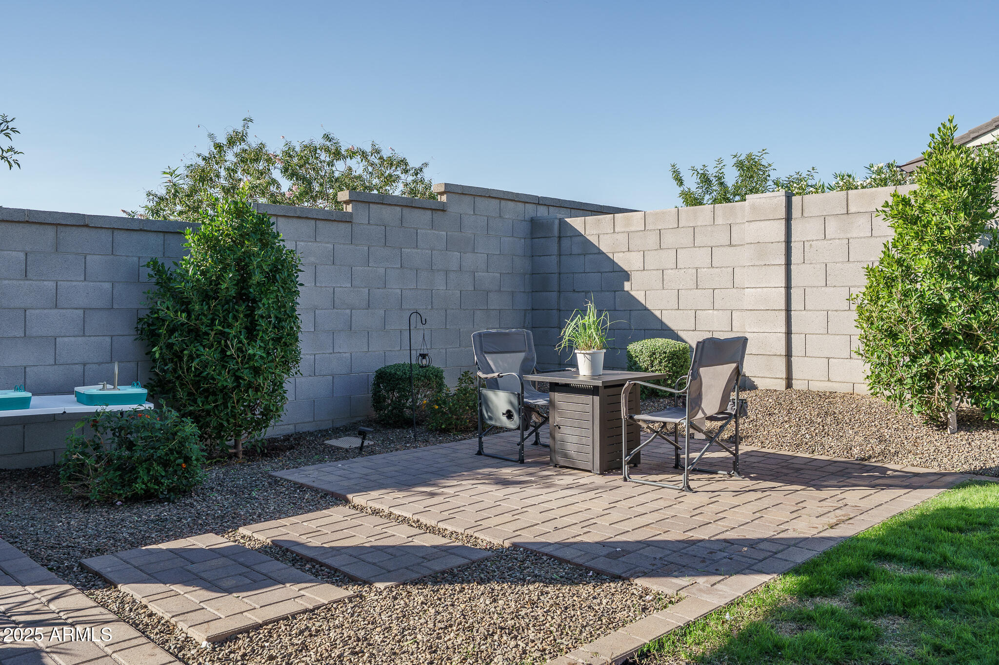 16118 W SAND HILLS Road