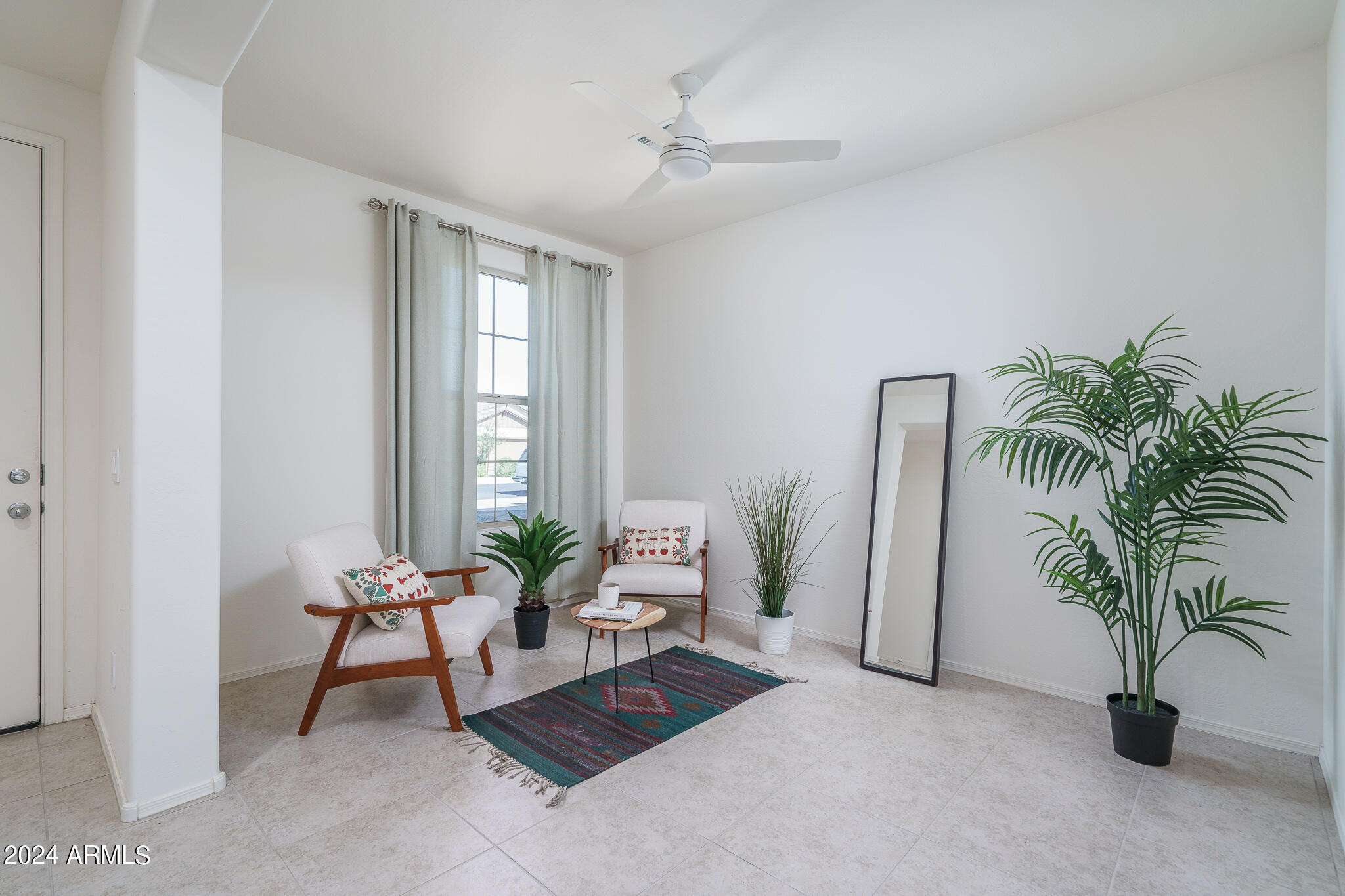 17945 W MONTE LINDO Lane