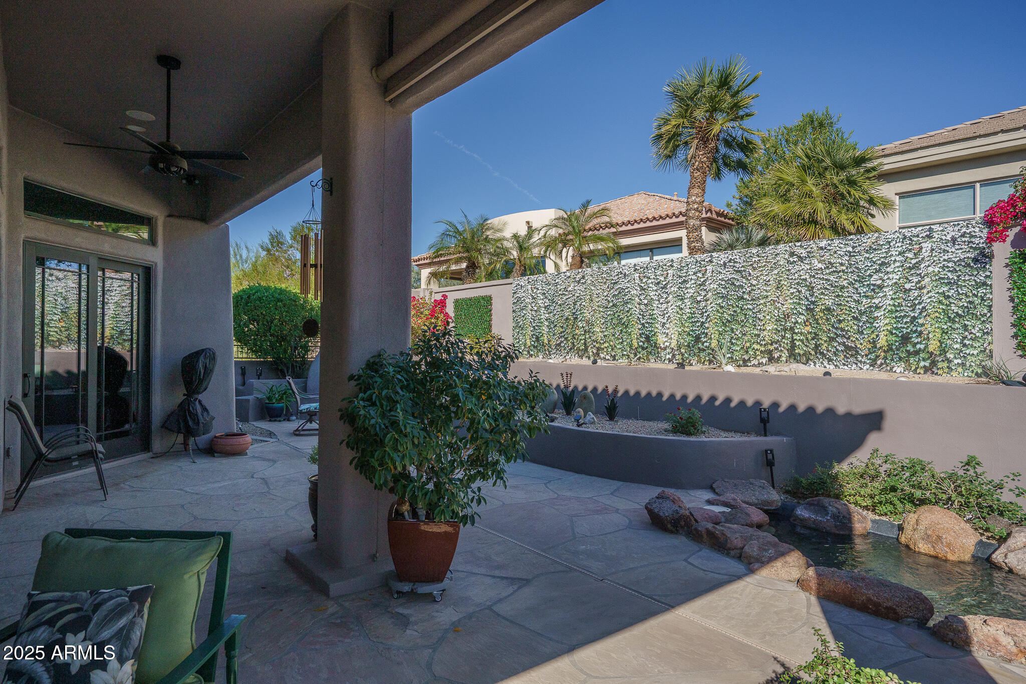 8218 E MOUNTAIN SPRING Road