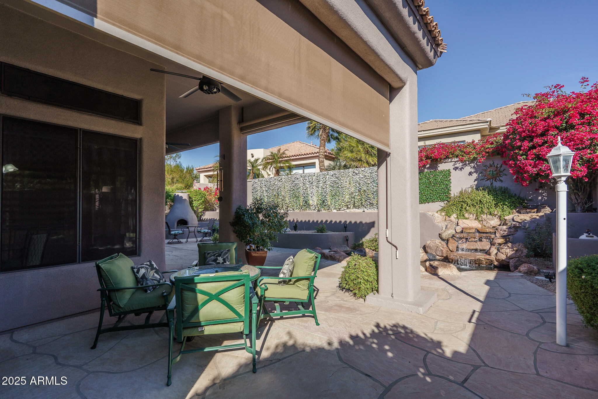 8218 E MOUNTAIN SPRING Road