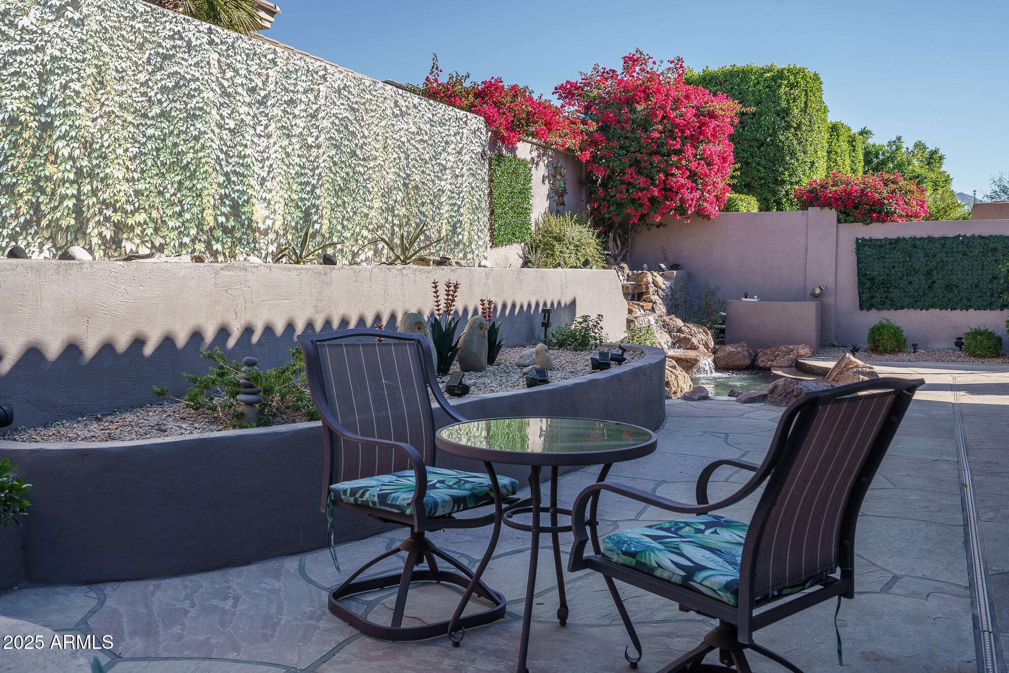 8218 E MOUNTAIN SPRING Road