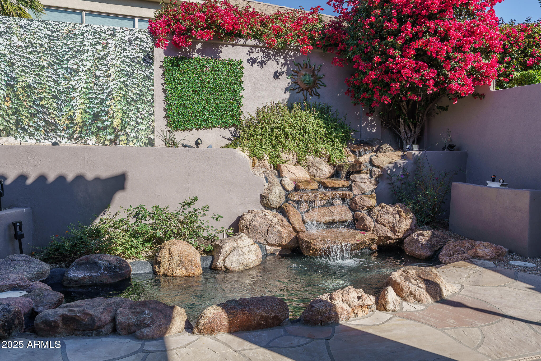 8218 E MOUNTAIN SPRING Road