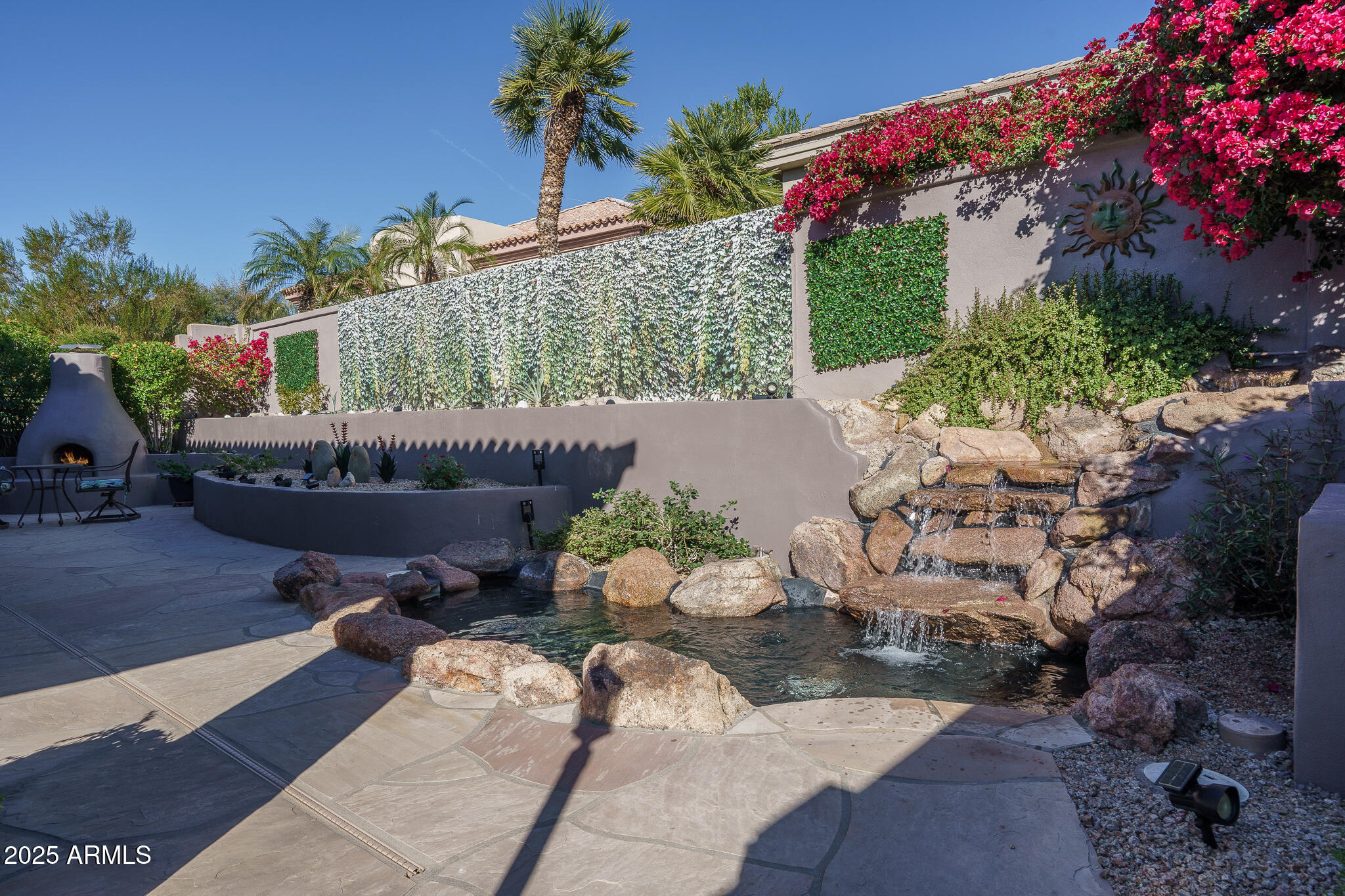 8218 E MOUNTAIN SPRING Road