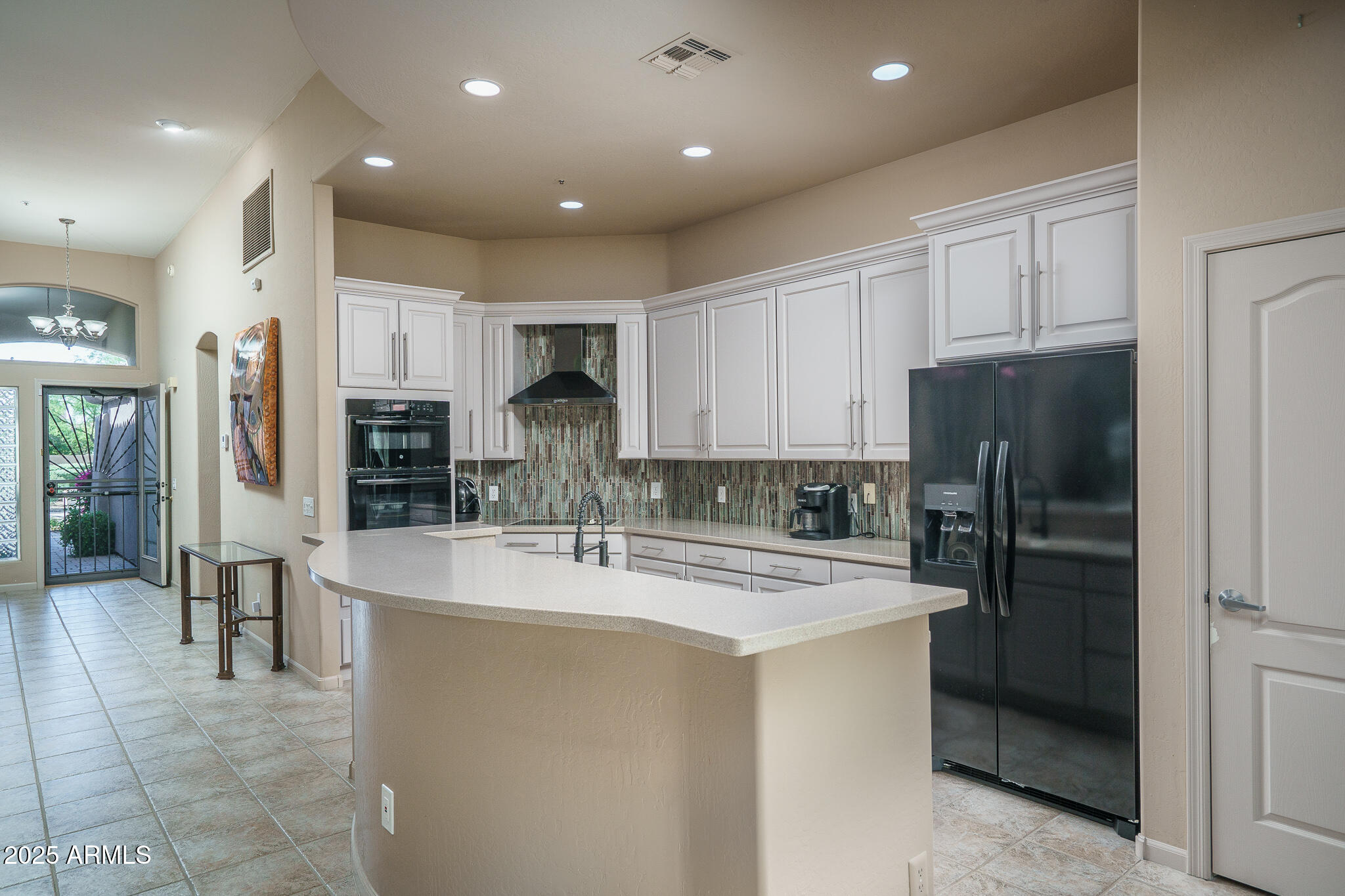 8218 E MOUNTAIN SPRING Road