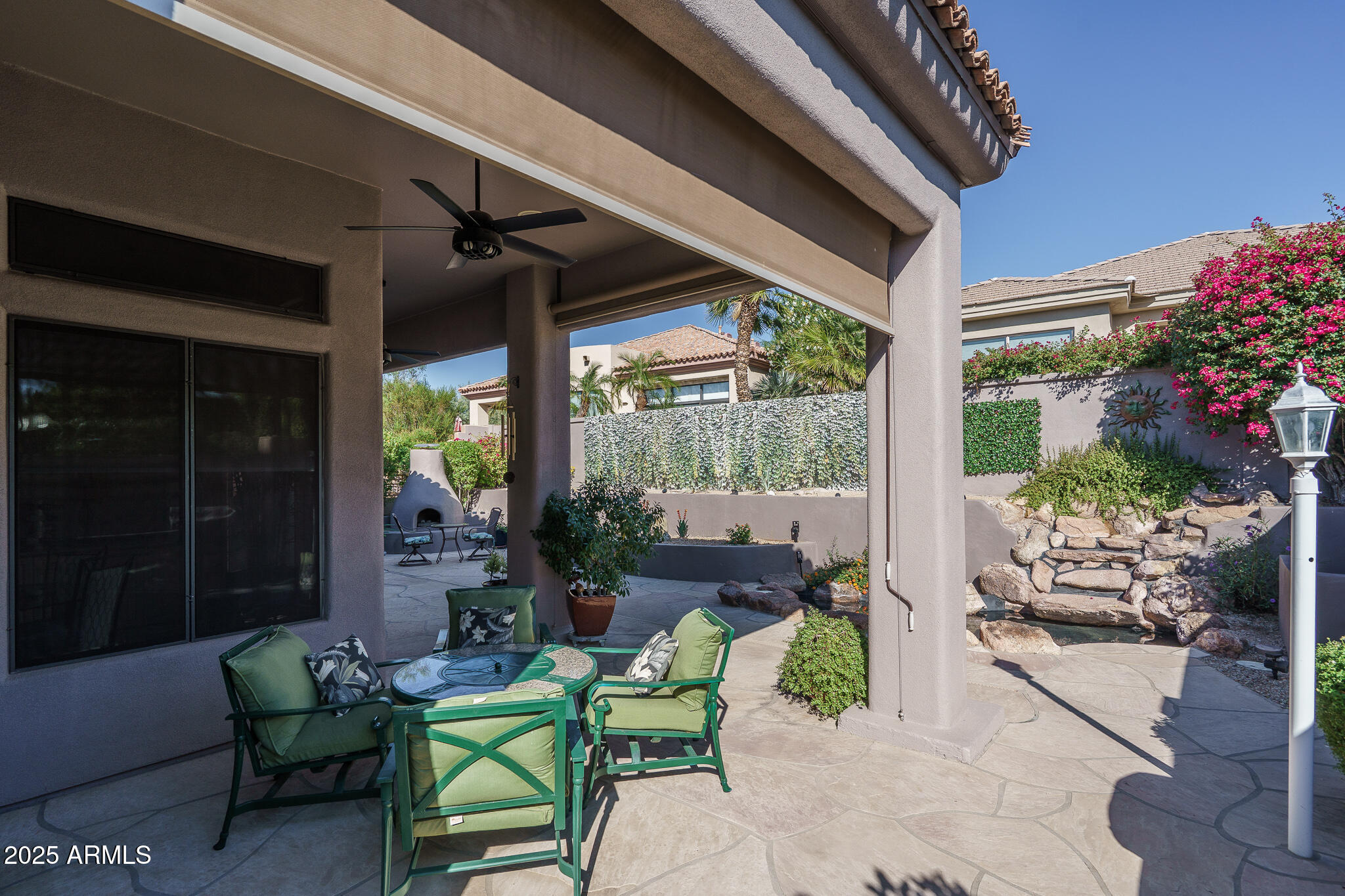 8218 E MOUNTAIN SPRING Road