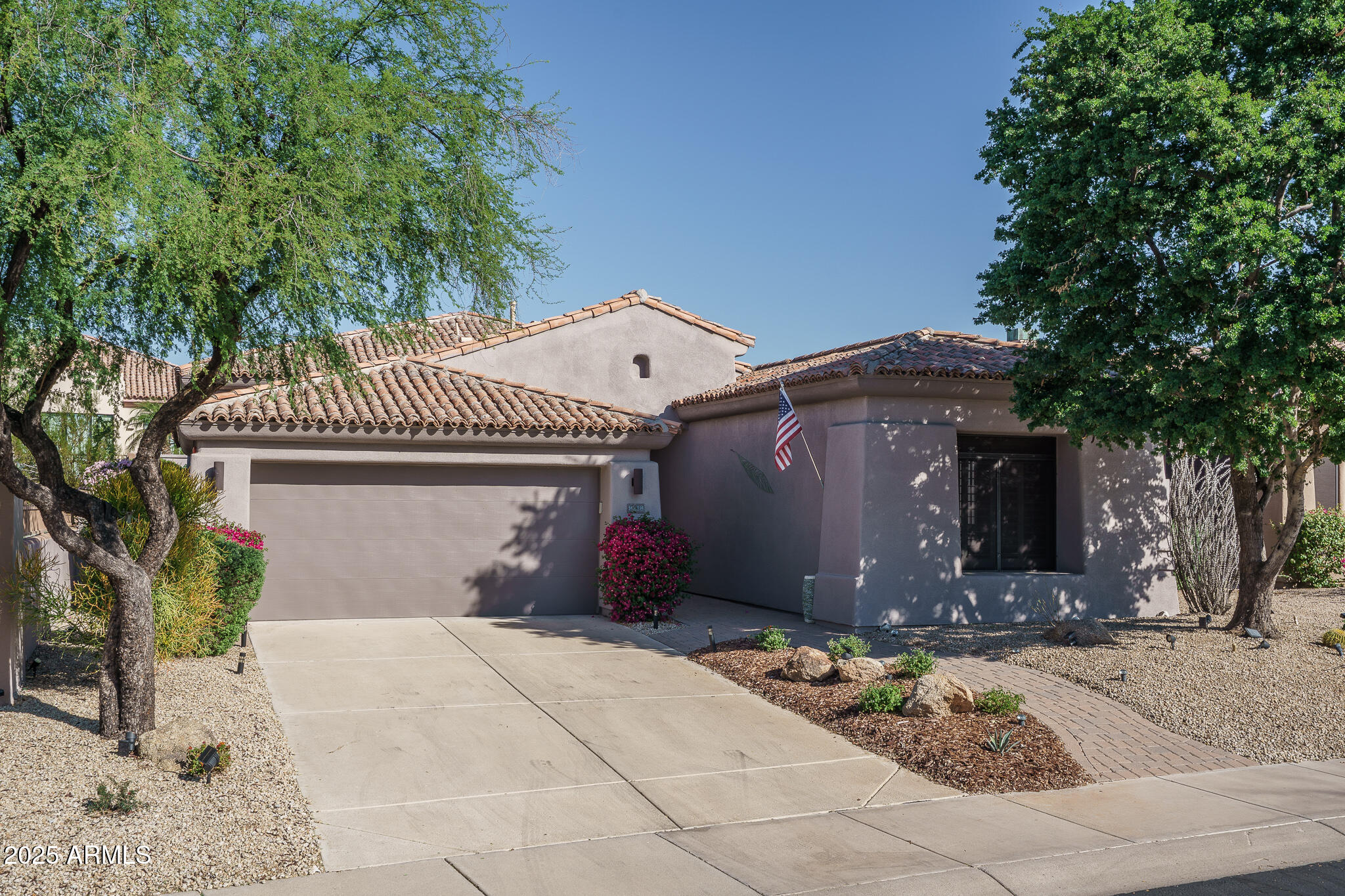 8218 E MOUNTAIN SPRING Road