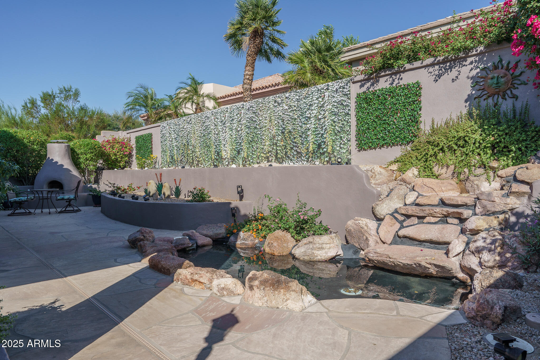 8218 E MOUNTAIN SPRING Road